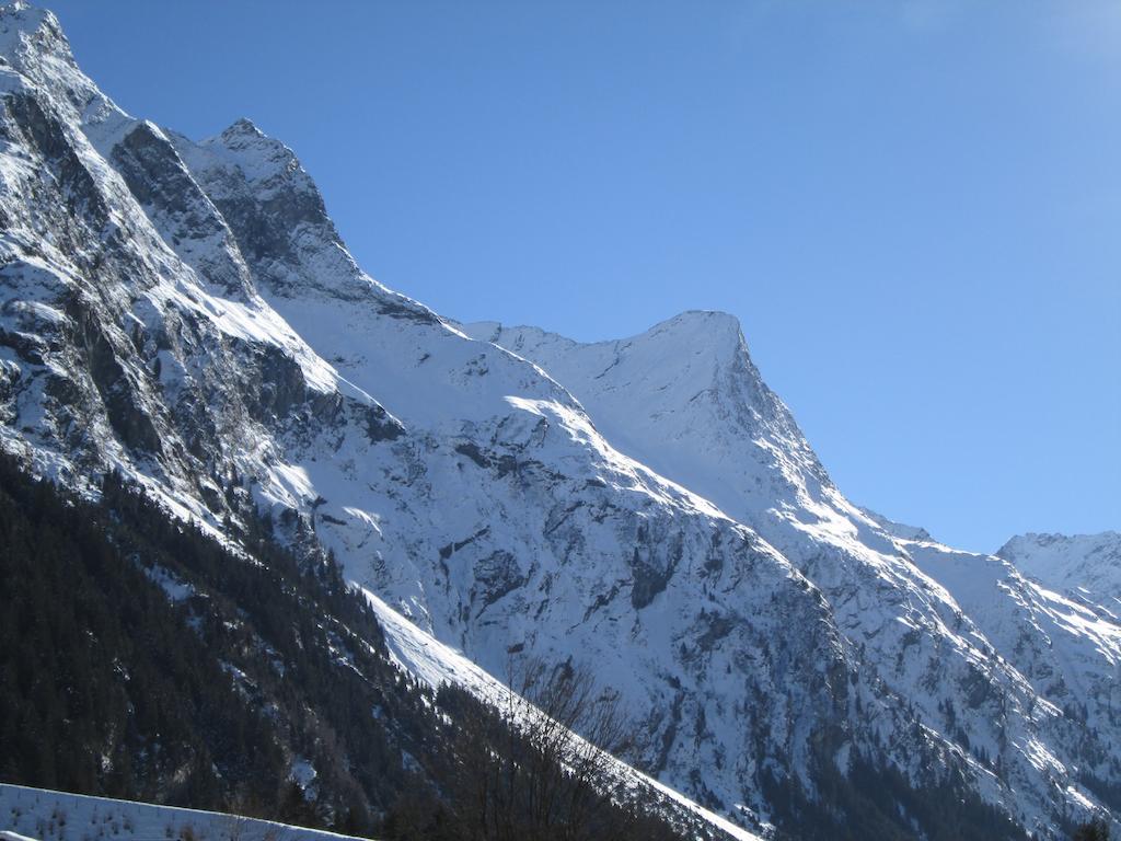 Ferienwohnung Annamaria und Manuel Melmer St. Leonhard im Pitztal Zimmer foto